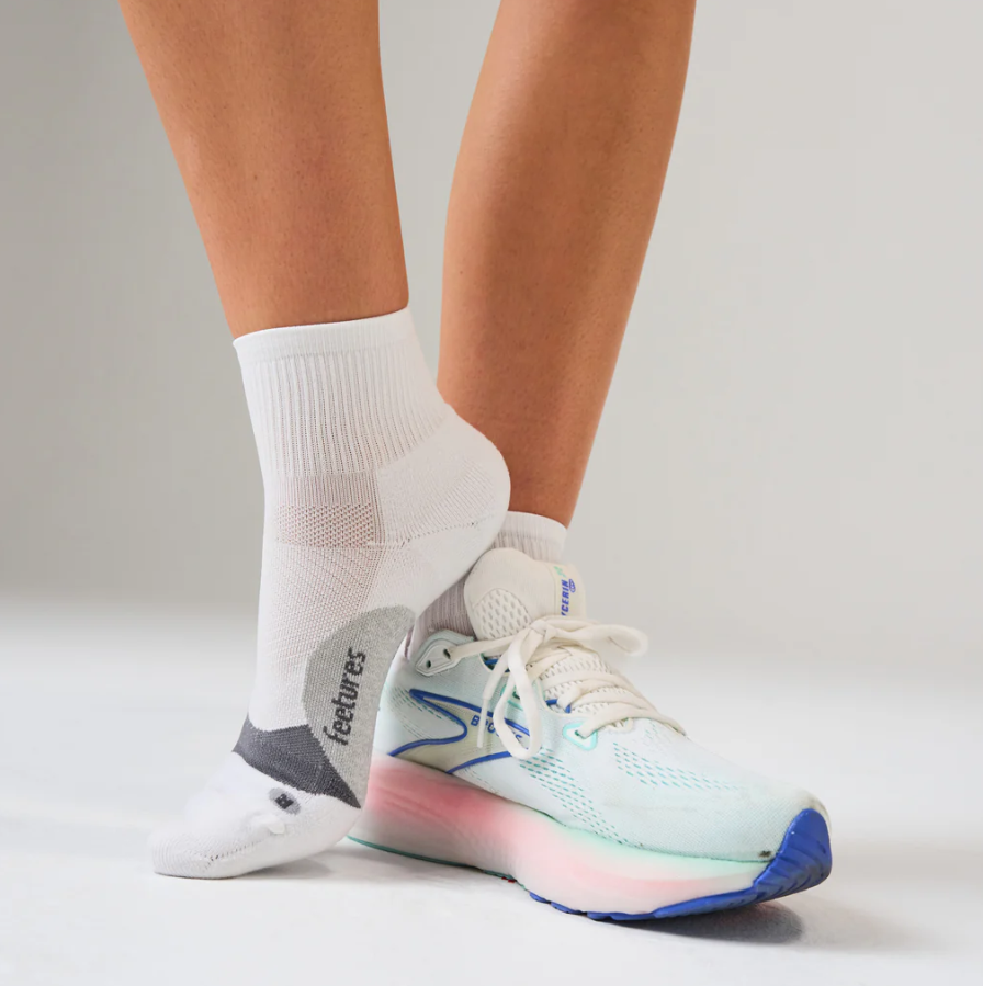 Blue White Track Mix